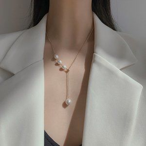 Elegant And Luxurious High Imitation Pearl Pendant Necklace